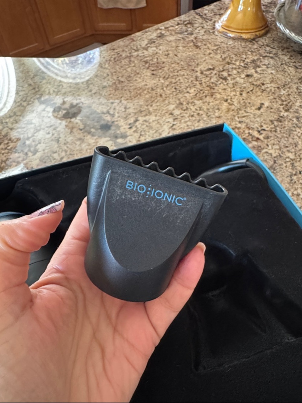 Bio Ionic PowerLight 1875W Speed Pro Dryer - Black - Picture 11 of 13